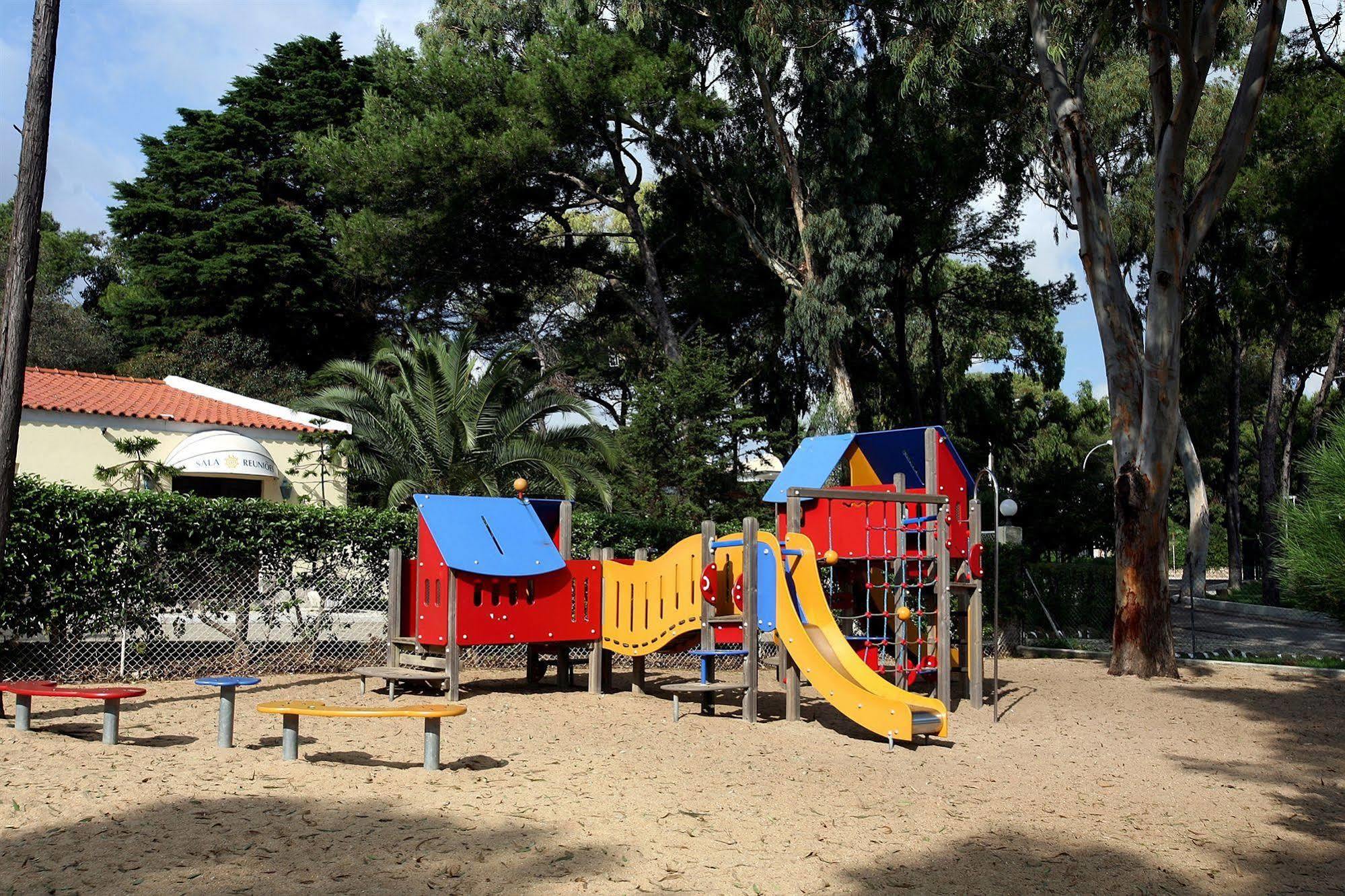 Inatel Oeiras Hotell Exteriör bild